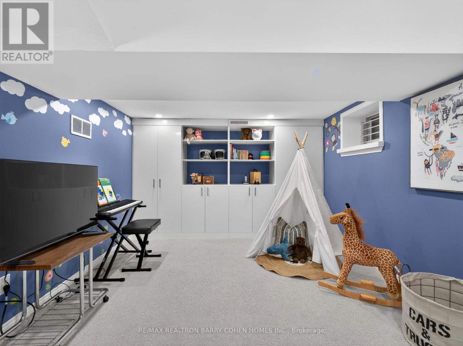 253 Briar Hill Avenue, Toronto, Ontario  M4R 1J3 - Photo 18 - C13001730