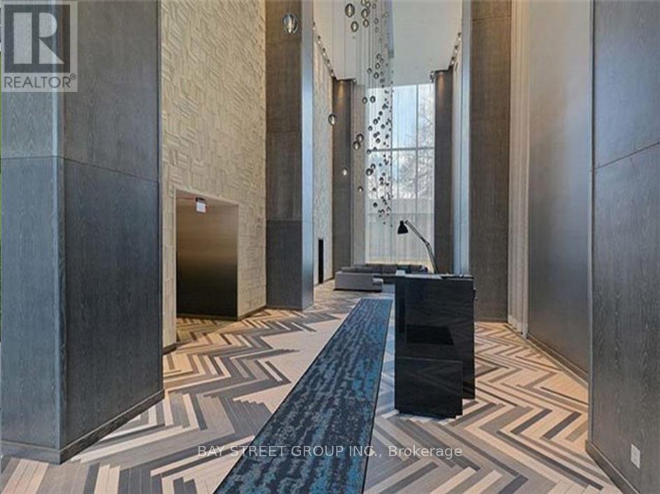 1106 - 1080 Bay Street, Toronto, Ontario  M5S 0A5 - Photo 2 - C13001762