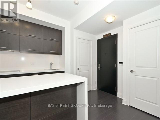1106 - 1080 Bay Street, Toronto, Ontario  M5S 0A5 - Photo 4 - C13001762
