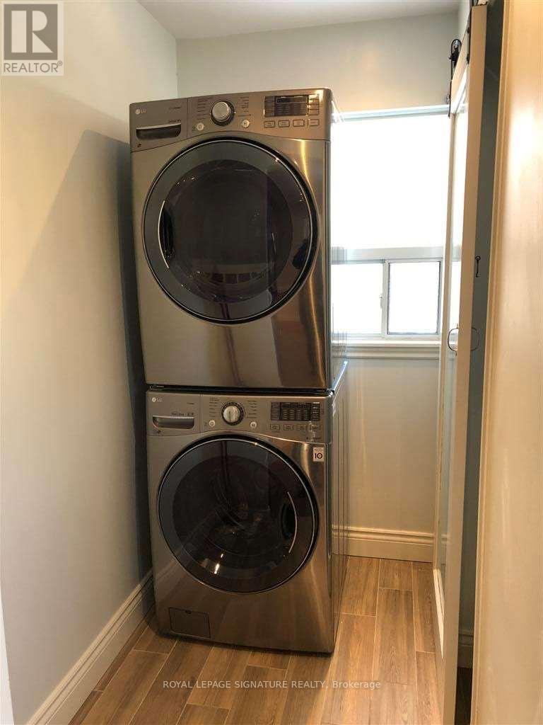 40 Crofton Road, Toronto, Ontario  M4G 2B4 - Photo 10 - C13001814