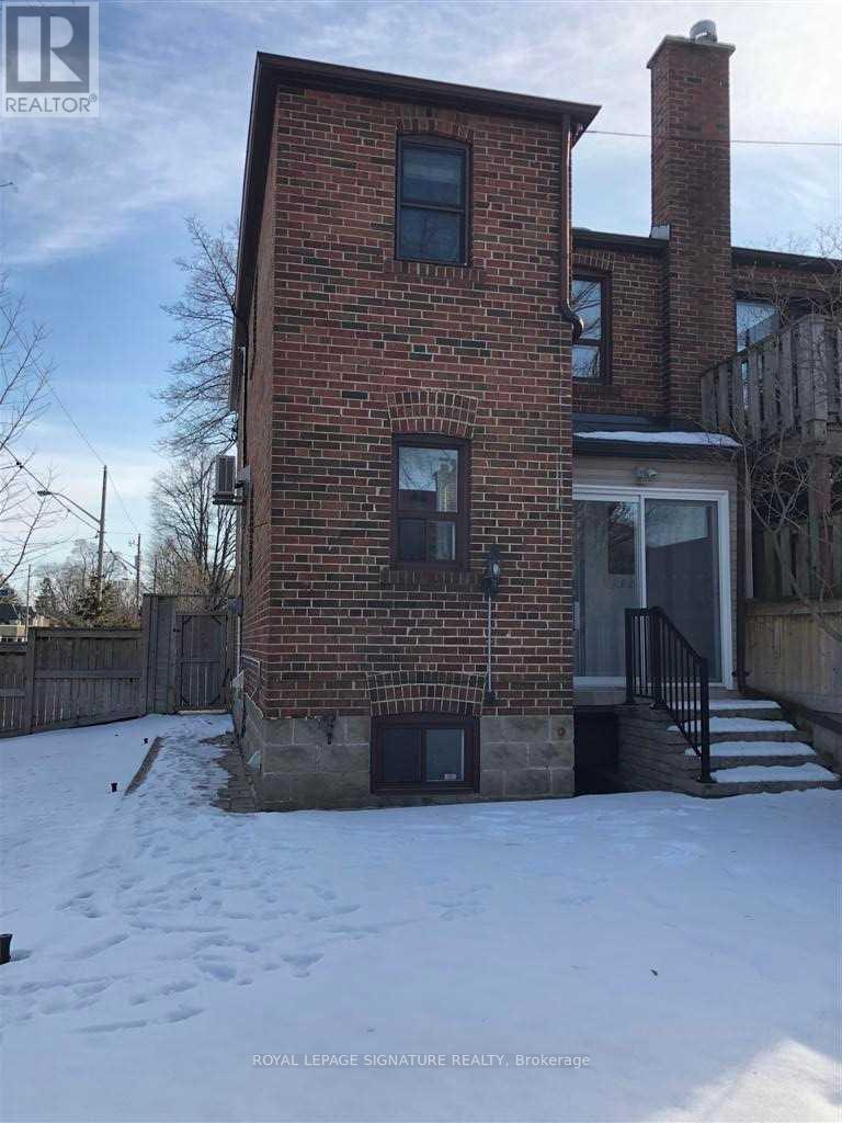 40 Crofton Road, Toronto, Ontario  M4G 2B4 - Photo 18 - C13001814