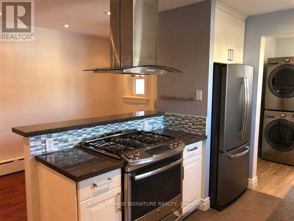 40 Crofton Road, Toronto, Ontario  M4G 2B4 - Photo 5 - C13001814