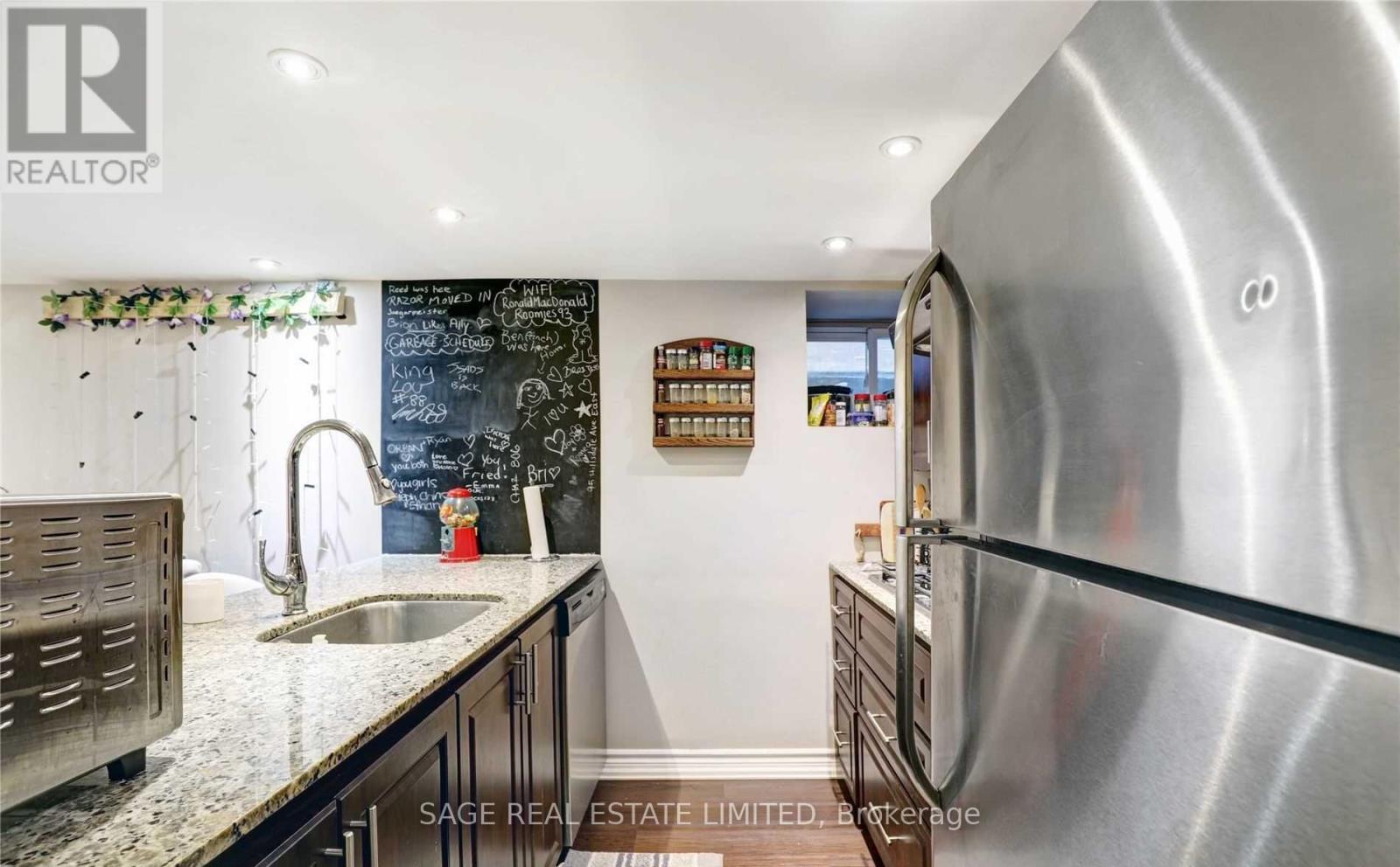 (Lower) - 95 Hillsdale Avenue E, Toronto, Ontario  M4S 1T4 - Photo 8 - C13001818