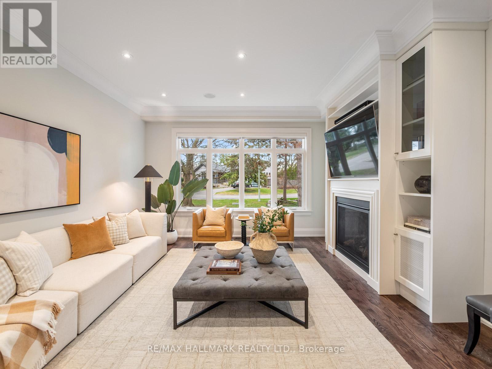 48 Paperbirch Drive, Toronto, Ontario M3C 2E7 - Photo 3 - C13001820