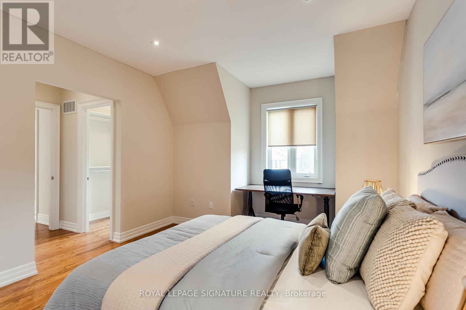 12 Silverton Avenue, Toronto, Ontario  M3H 3E6 - Photo 25 - C13001850