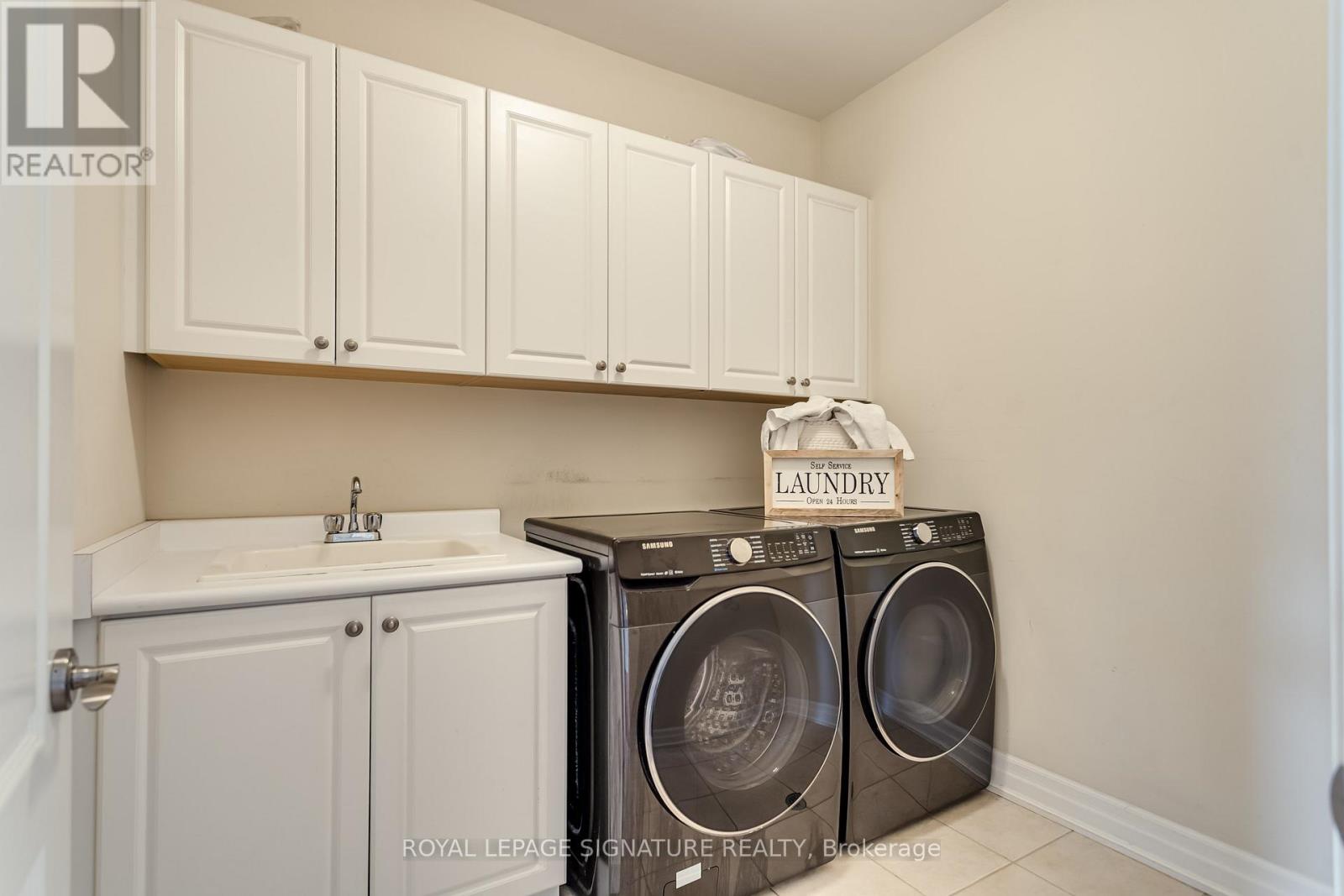 12 Silverton Avenue, Toronto, Ontario  M3H 3E6 - Photo 30 - C13001850