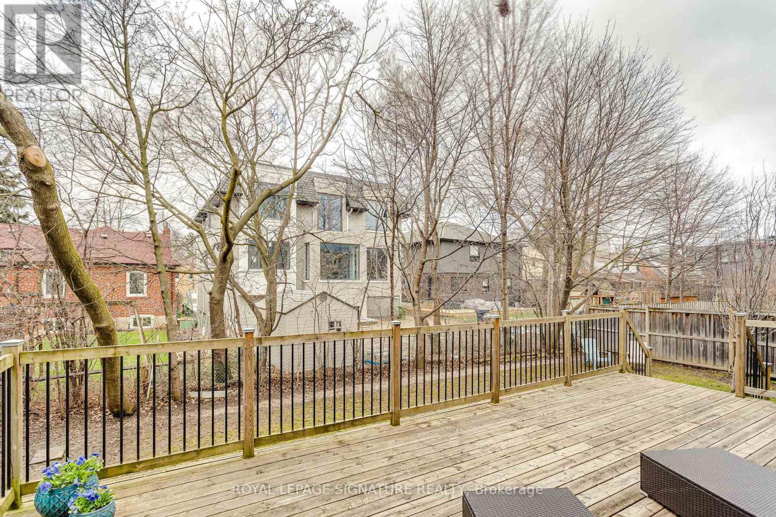 12 Silverton Avenue, Toronto, Ontario  M3H 3E6 - Photo 39 - C13001850