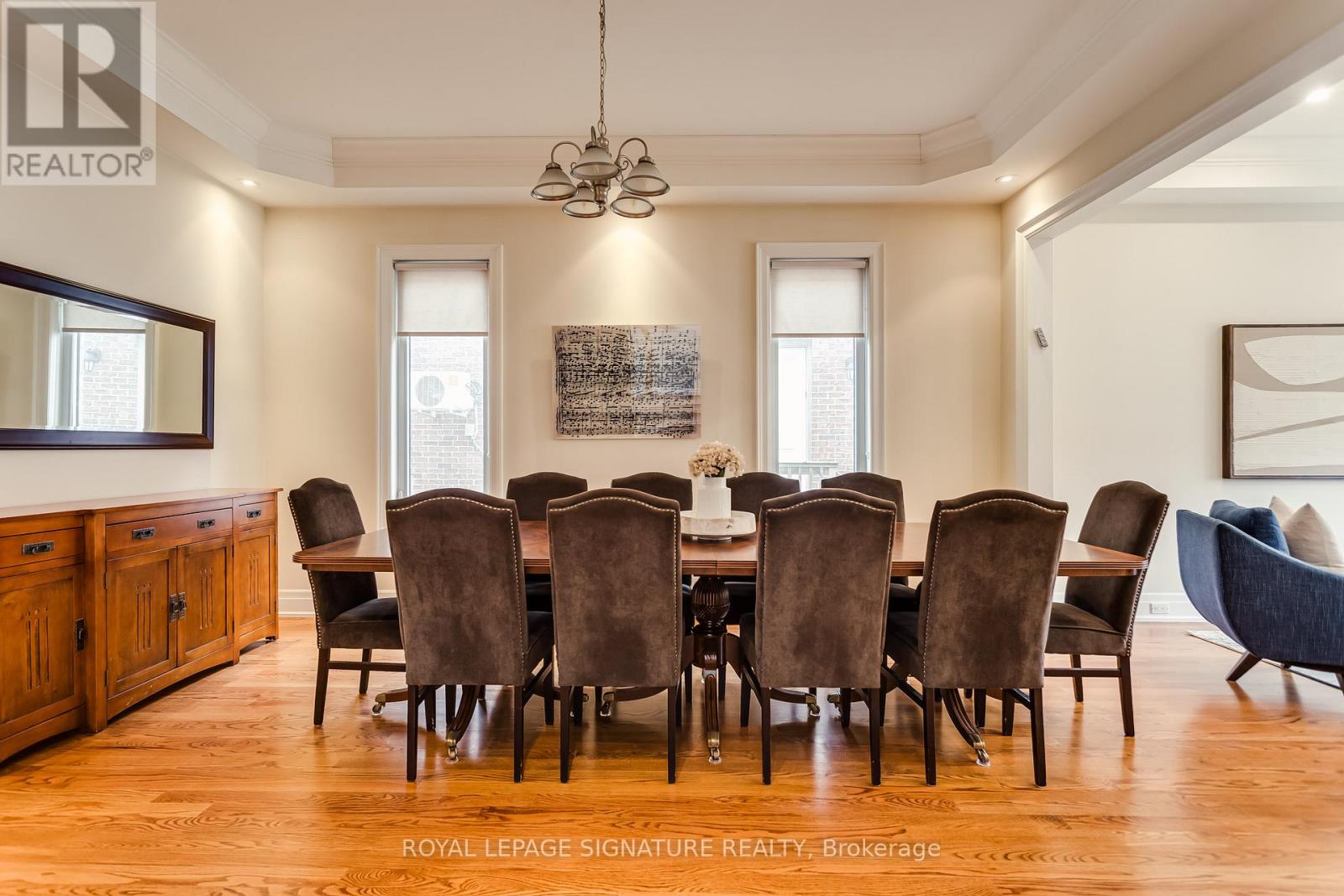 12 Silverton Avenue, Toronto, Ontario  M3H 3E6 - Photo 9 - C13001850