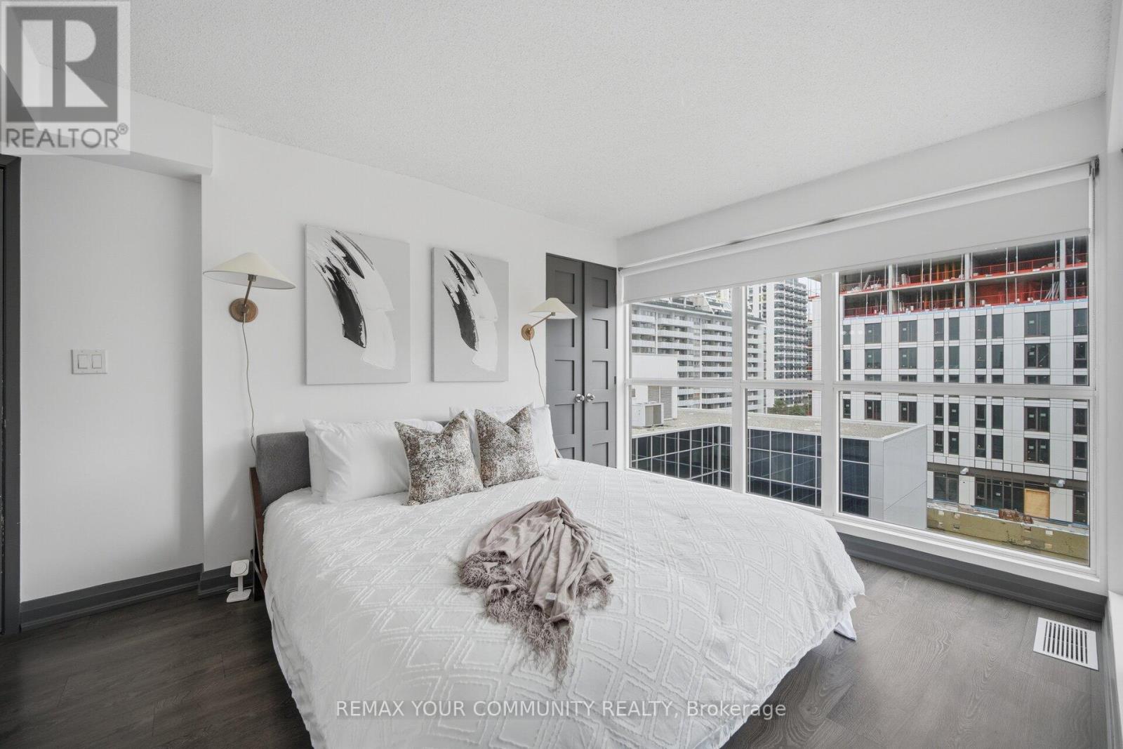 Ph1114 - 18 Merton Street, Toronto, Ontario  M4S 3G9 - Photo 20 - C13001858