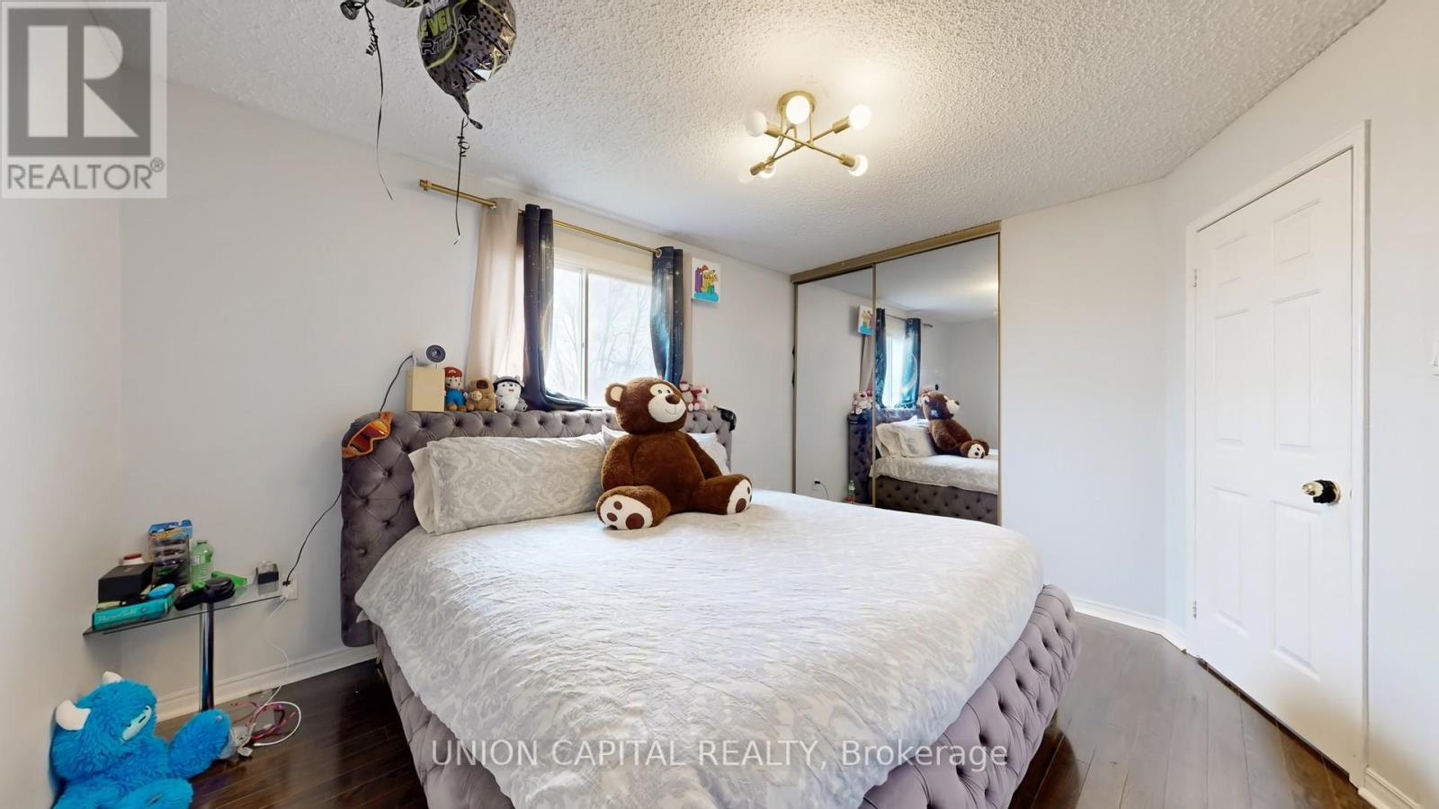 142 Wright Crescent, Ajax, Ontario  L1S 6X6 - Photo 8 - E13001486