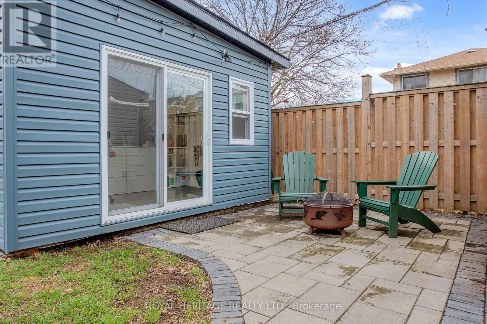 24 York Street, Ajax, Ontario  L1S 1S8 - Photo 42 - E13001556