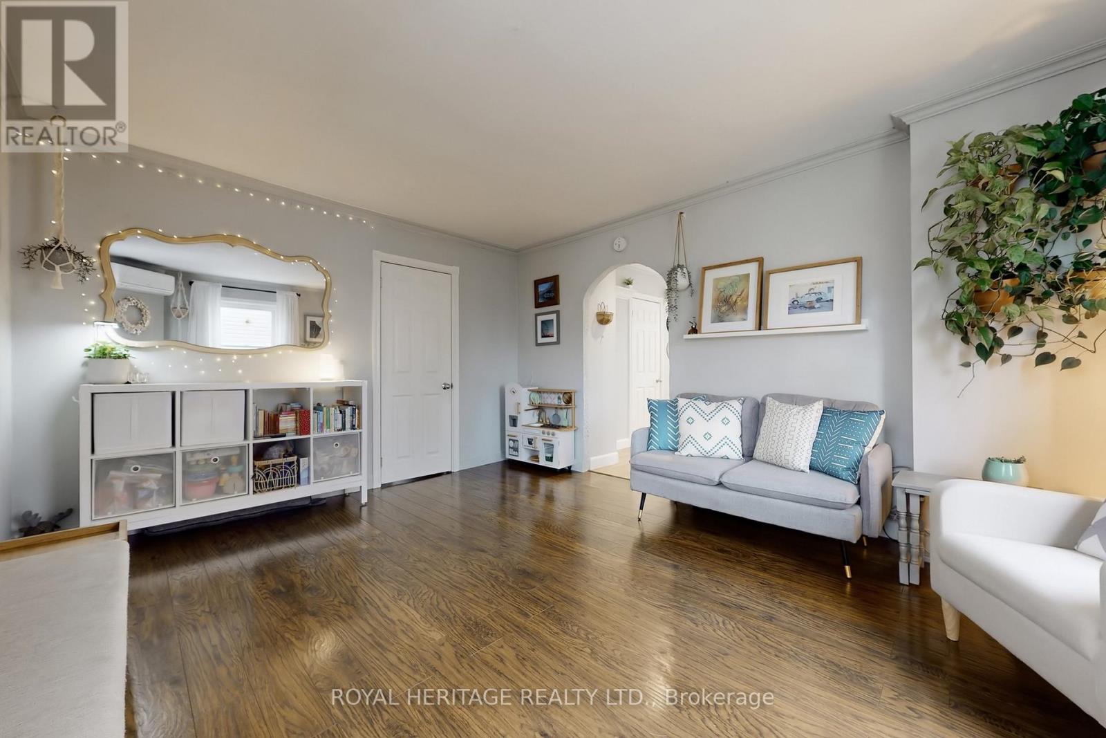 24 York Street, Ajax, Ontario  L1S 1S8 - Photo 7 - E13001556