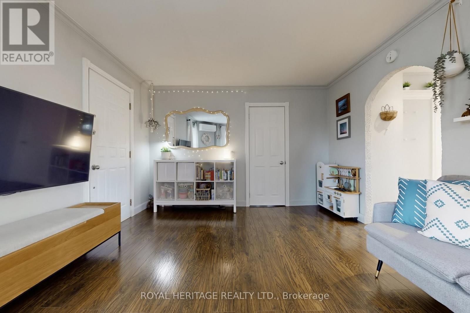 24 York Street, Ajax, Ontario  L1S 1S8 - Photo 8 - E13001556