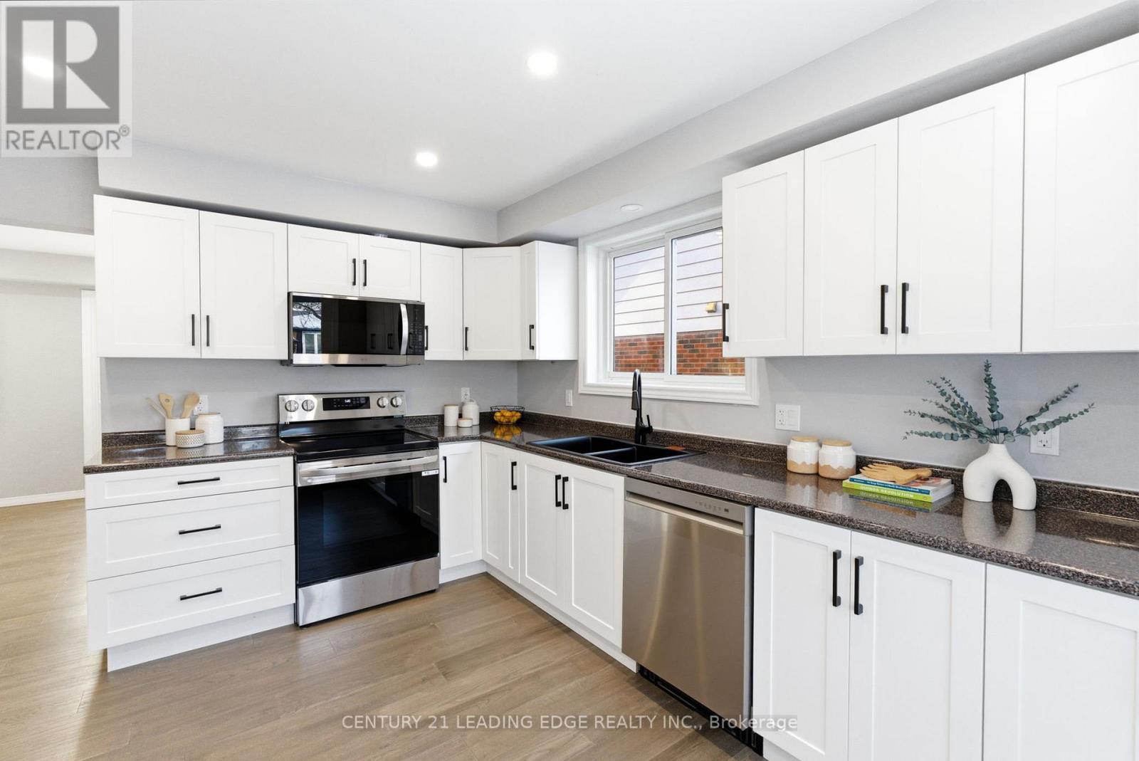 486 Crestwood Drive, Oshawa, Ontario  L1G 2R5 - Photo 17 - E13001574