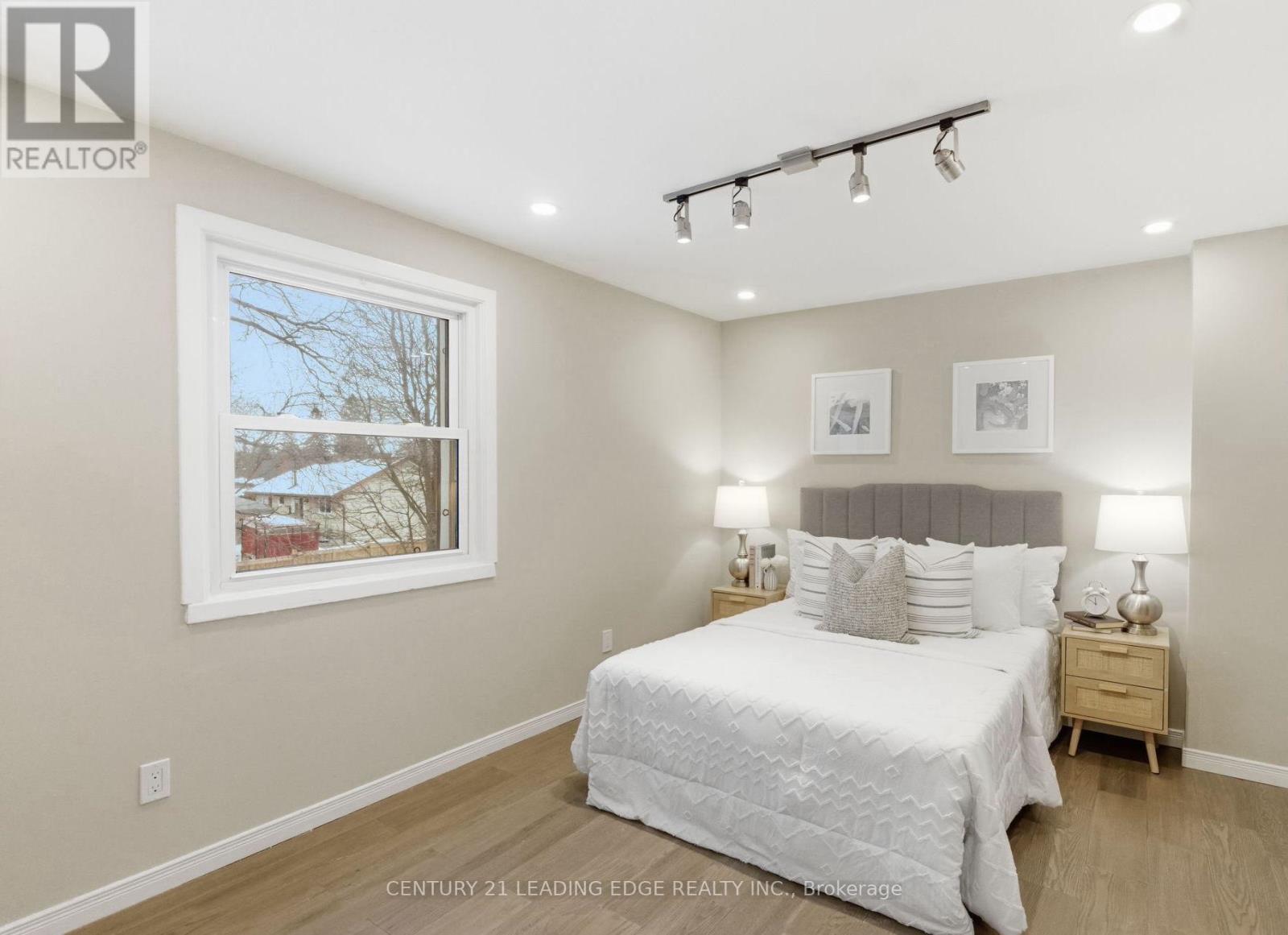 486 Crestwood Drive, Oshawa, Ontario  L1G 2R5 - Photo 22 - E13001574