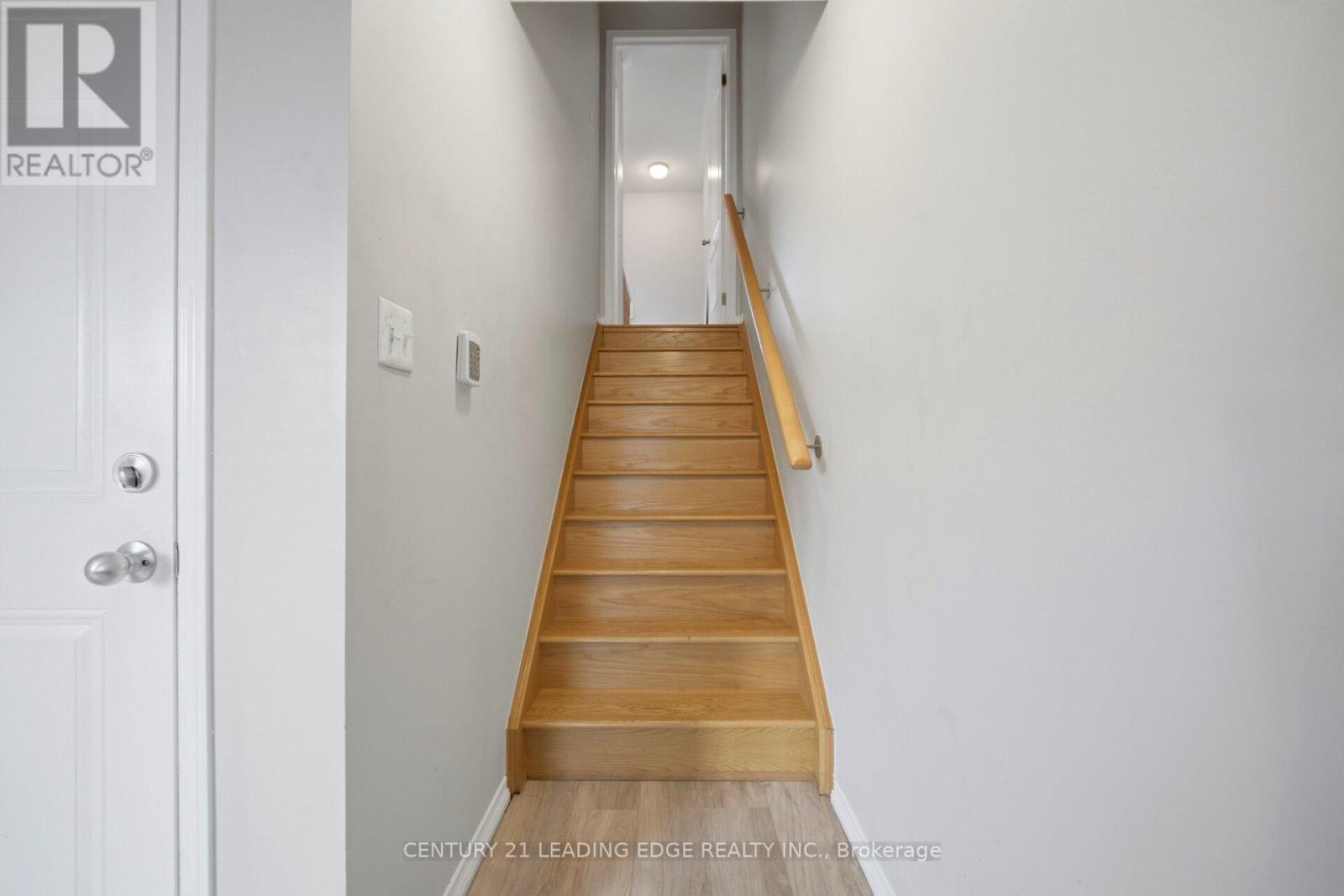 28 Burtonbury Lane, Ajax, Ontario L1Z 0C9 - Photo 33 - E13001608