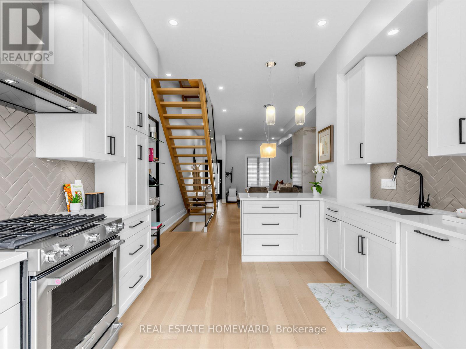 118 Morse Street, Toronto, Ontario M4M 2P8 - Photo 14 - E13001844