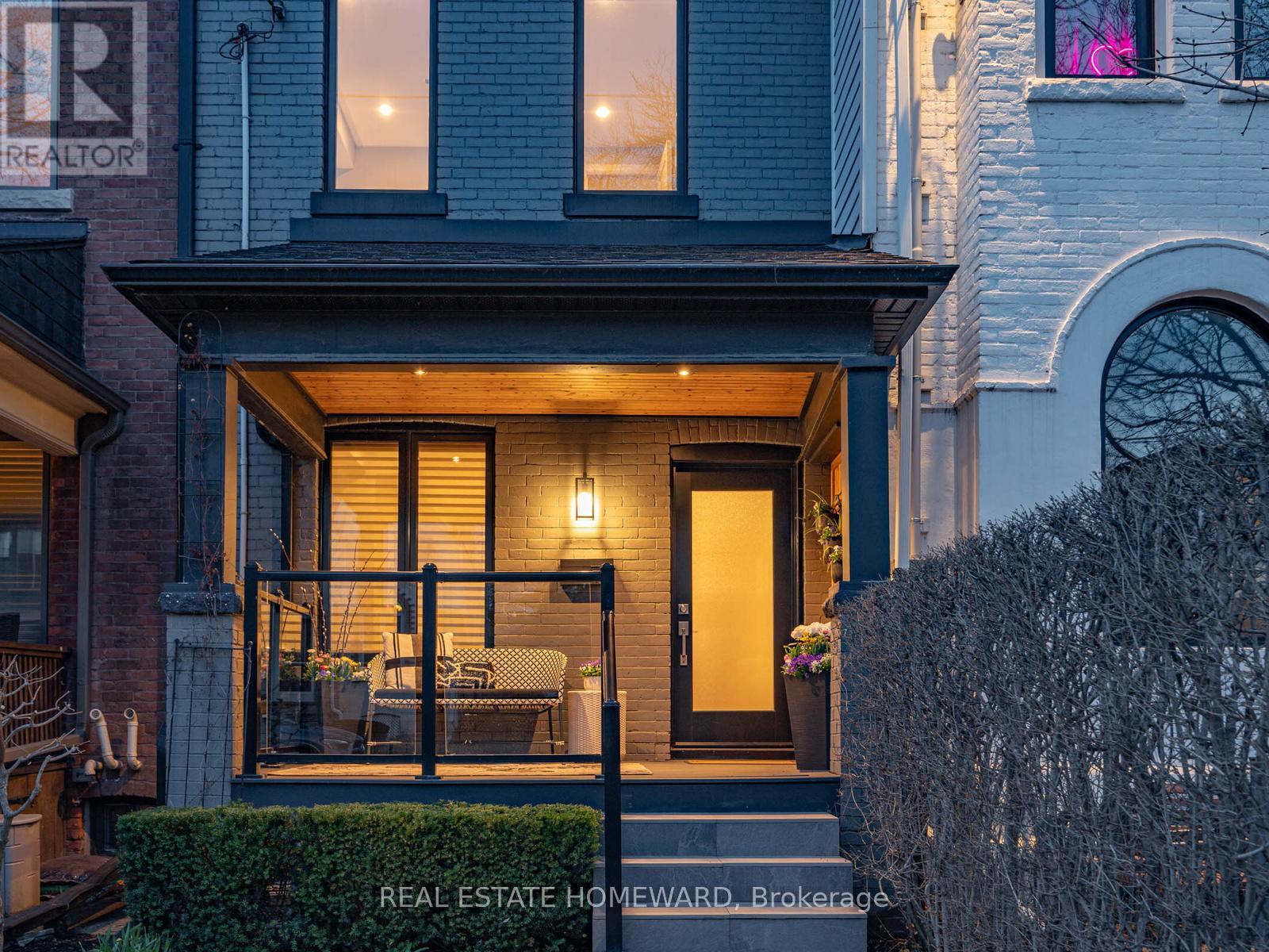 118 Morse Street, Toronto, Ontario M4M 2P8 - Photo 2 - E13001844