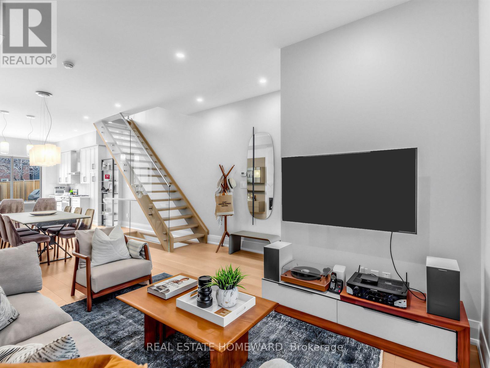 118 Morse Street, Toronto, Ontario M4M 2P8 - Photo 9 - E13001844