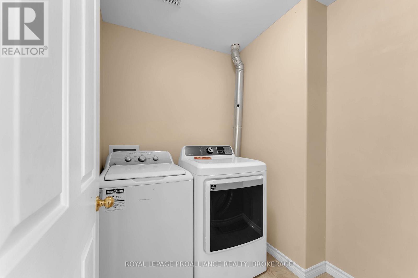 500 Conservatory Drive, Kingston, Ontario  K7M 9C8 - Photo 37 - X12861290