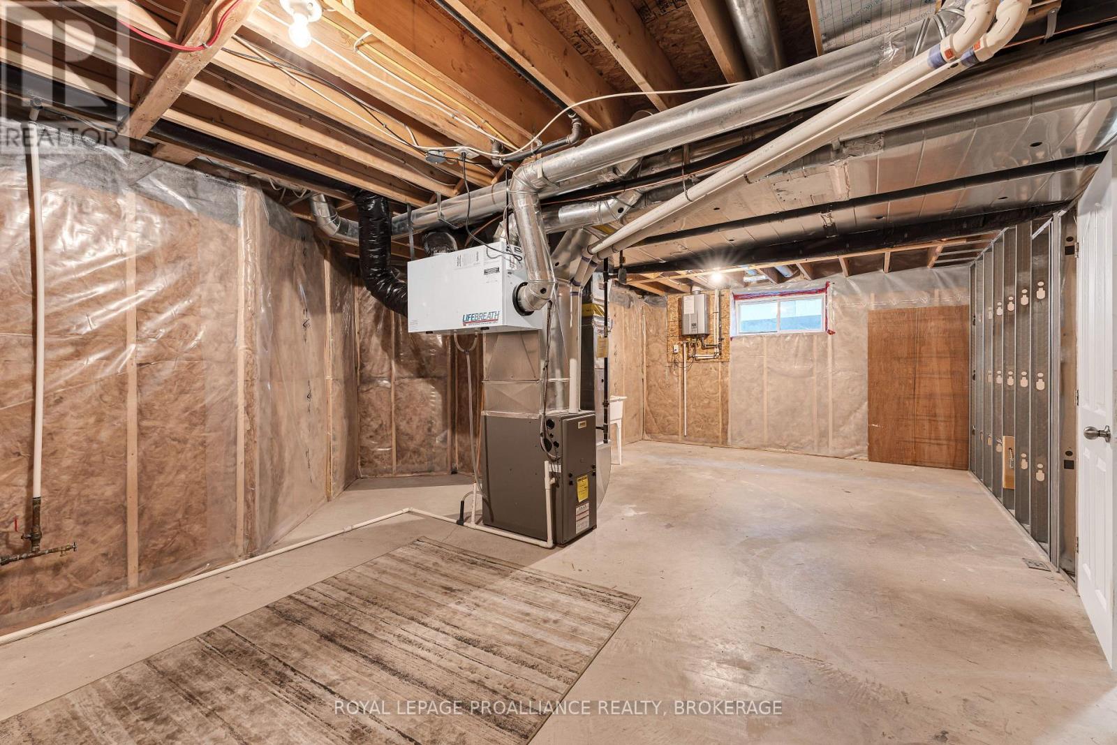 500 Conservatory Drive, Kingston, Ontario  K7M 9C8 - Photo 42 - X12861290