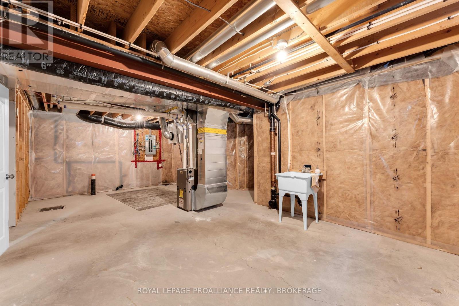 500 Conservatory Drive, Kingston, Ontario  K7M 9C8 - Photo 43 - X12861290