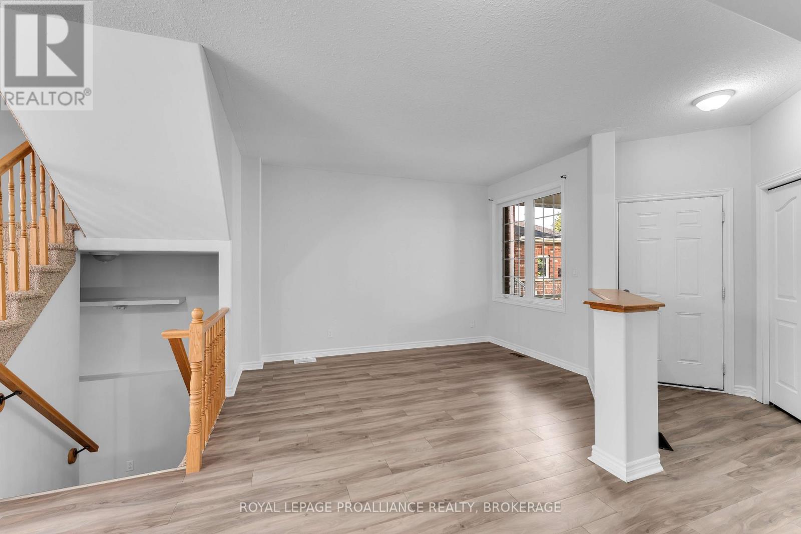 500 Conservatory Drive, Kingston, Ontario  K7M 9C8 - Photo 7 - X12861290