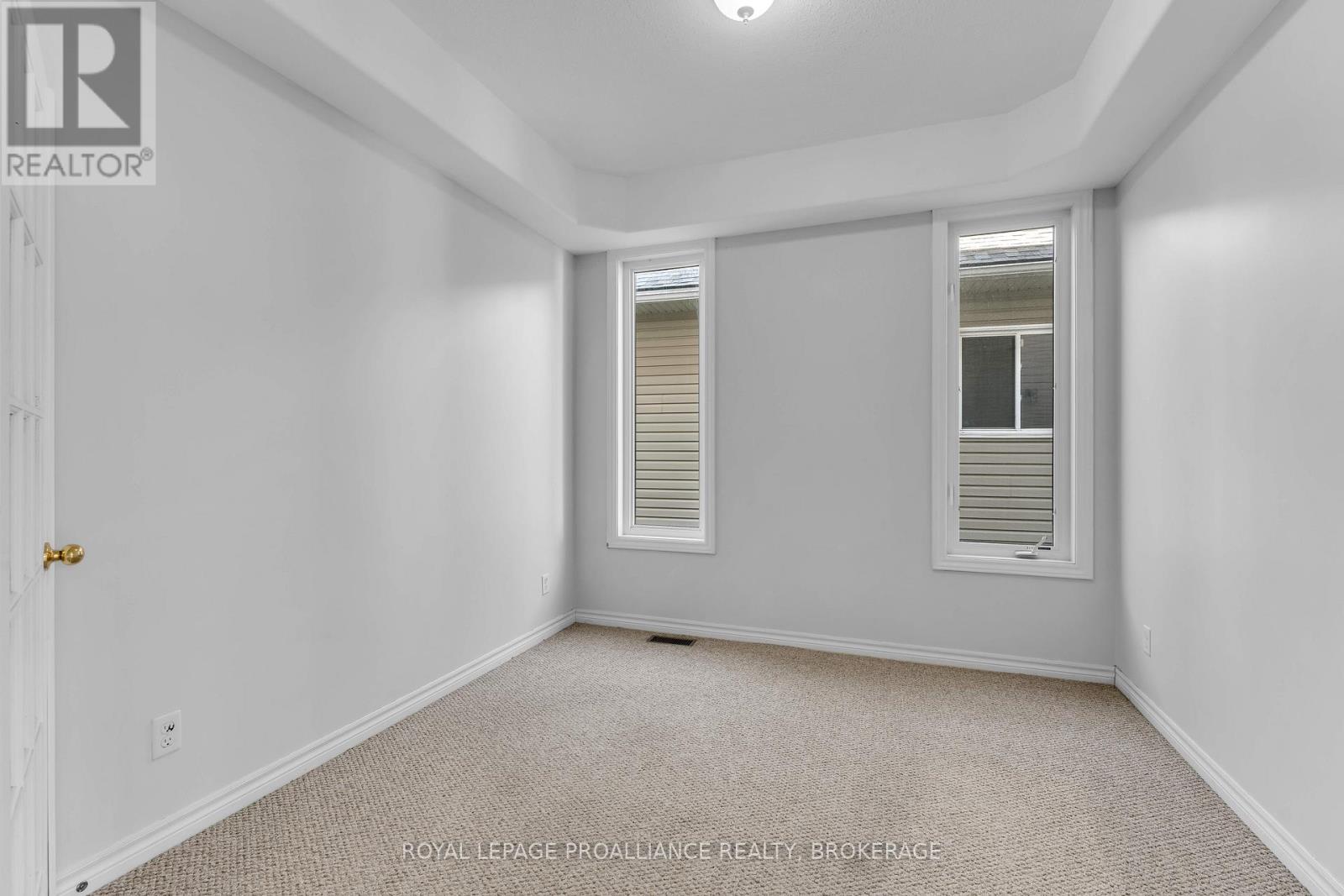 500 Conservatory Drive, Kingston, Ontario  K7M 9C8 - Photo 9 - X12861290