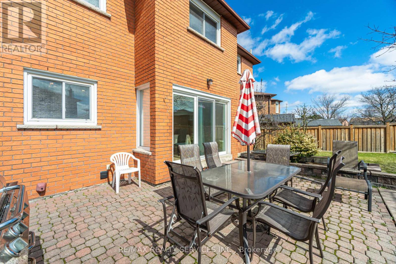 23 Newbury Crescent, Brampton, Ontario  L6S 5M3 - Photo 45 - W12993438