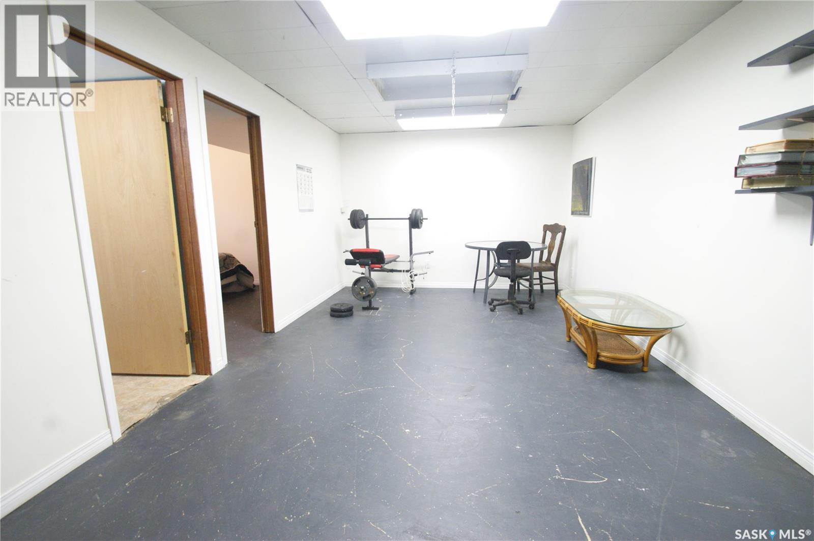 119 Ramsay Court, Saskatoon, Saskatchewan S7H 4H3 - Photo 13 - SK032538