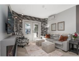 412 2493 MONTROSE AVENUE, Abbotsford, British Columbia