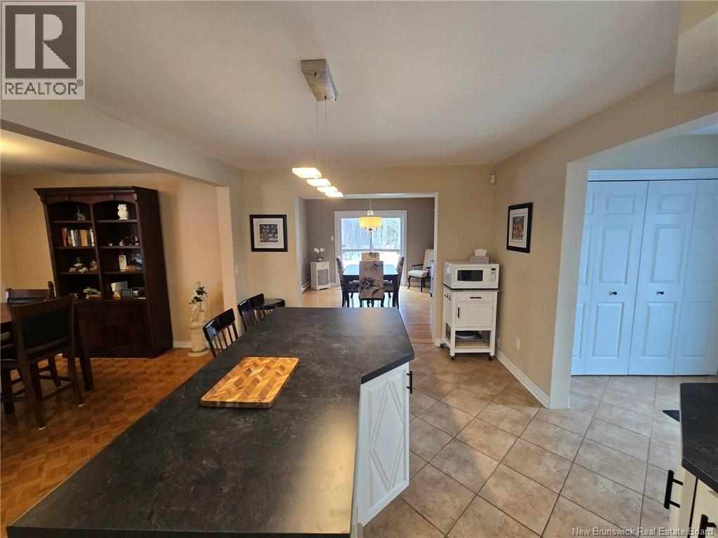 81 Principale, Pointe-Verte, New Brunswick  E8J 2W2 - Photo 21 - NB137235