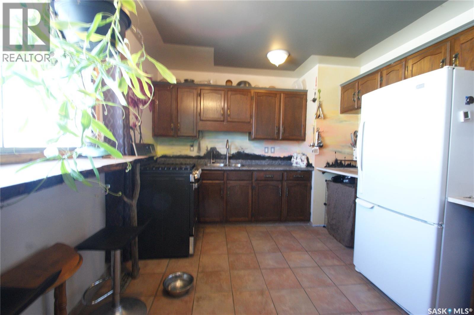 119 Ramsay Court, Saskatoon, Saskatchewan S7H 4H3 - Photo 7 - SK032538