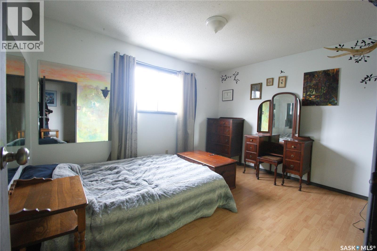 119 Ramsay Court, Saskatoon, Saskatchewan S7H 4H3 - Photo 9 - SK032538