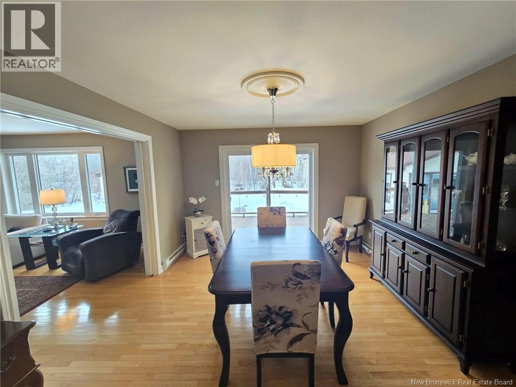 81 Principale, Pointe-Verte, New Brunswick  E8J 2W2 - Photo 29 - NB137235