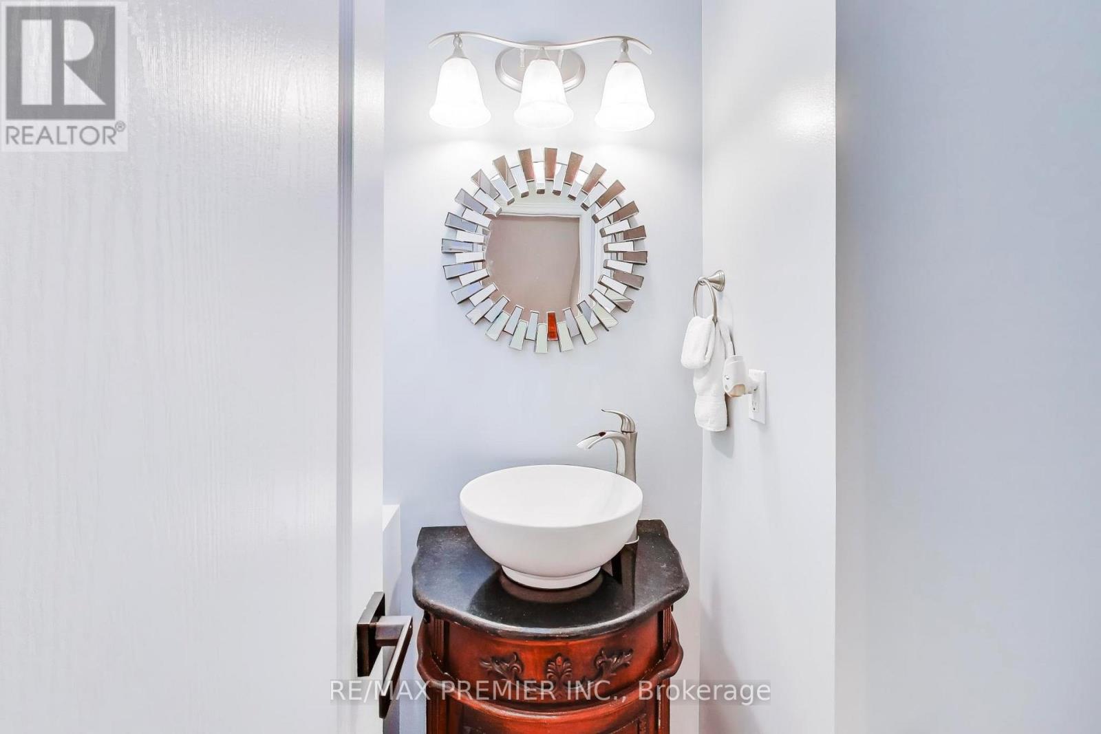 135 Richard Coulson Crescent, Whitchurch-Stouffville, Ontario  L4A 0H9 - Photo 14 - N13001600