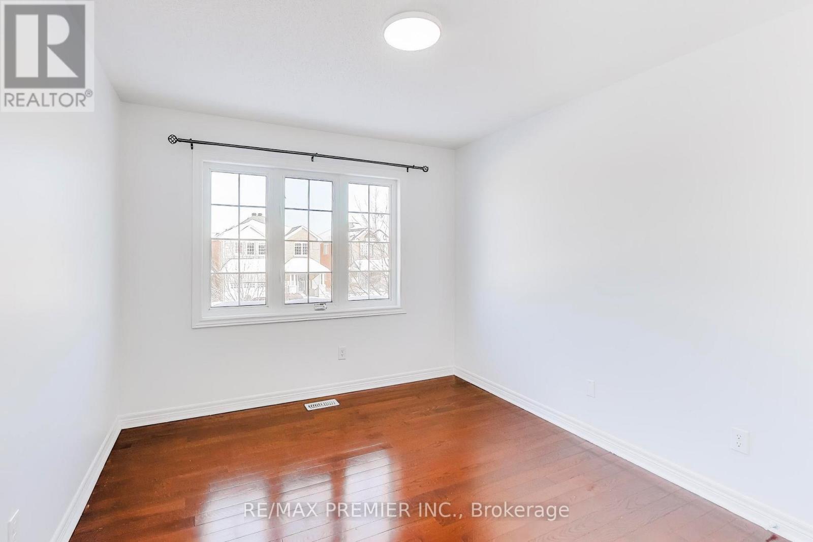 135 Richard Coulson Crescent, Whitchurch-Stouffville, Ontario  L4A 0H9 - Photo 27 - N13001600