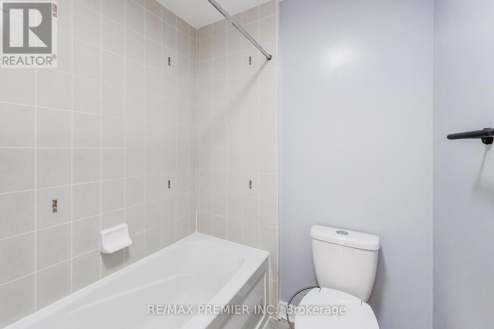 135 Richard Coulson Crescent, Whitchurch-Stouffville, Ontario  L4A 0H9 - Photo 31 - N13001600