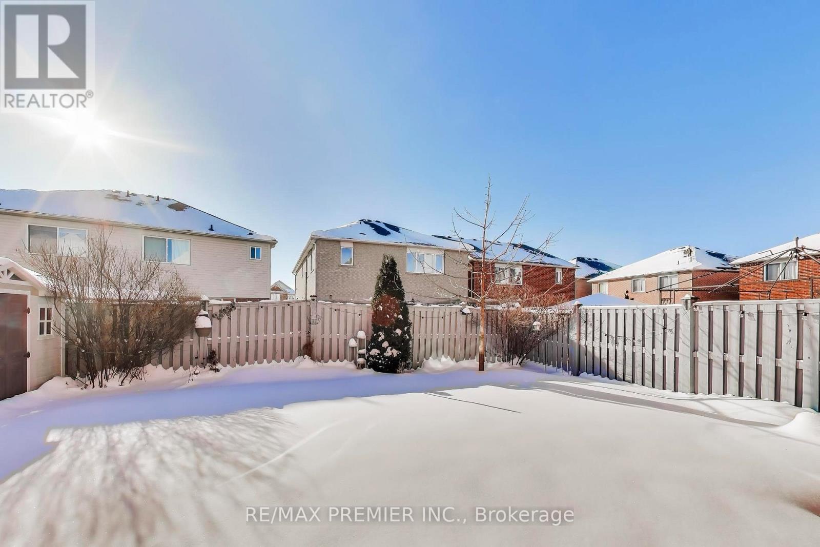 135 Richard Coulson Crescent, Whitchurch-Stouffville, Ontario  L4A 0H9 - Photo 46 - N13001600