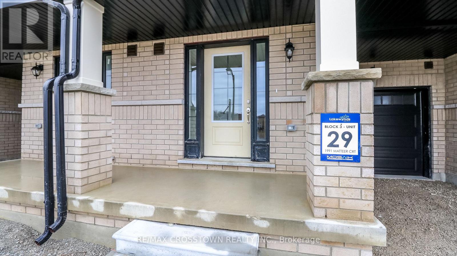 #29 - 1991 Matteer Court, Innisfil, Ontario  L9S 4T9 - Photo 2 - N13001708