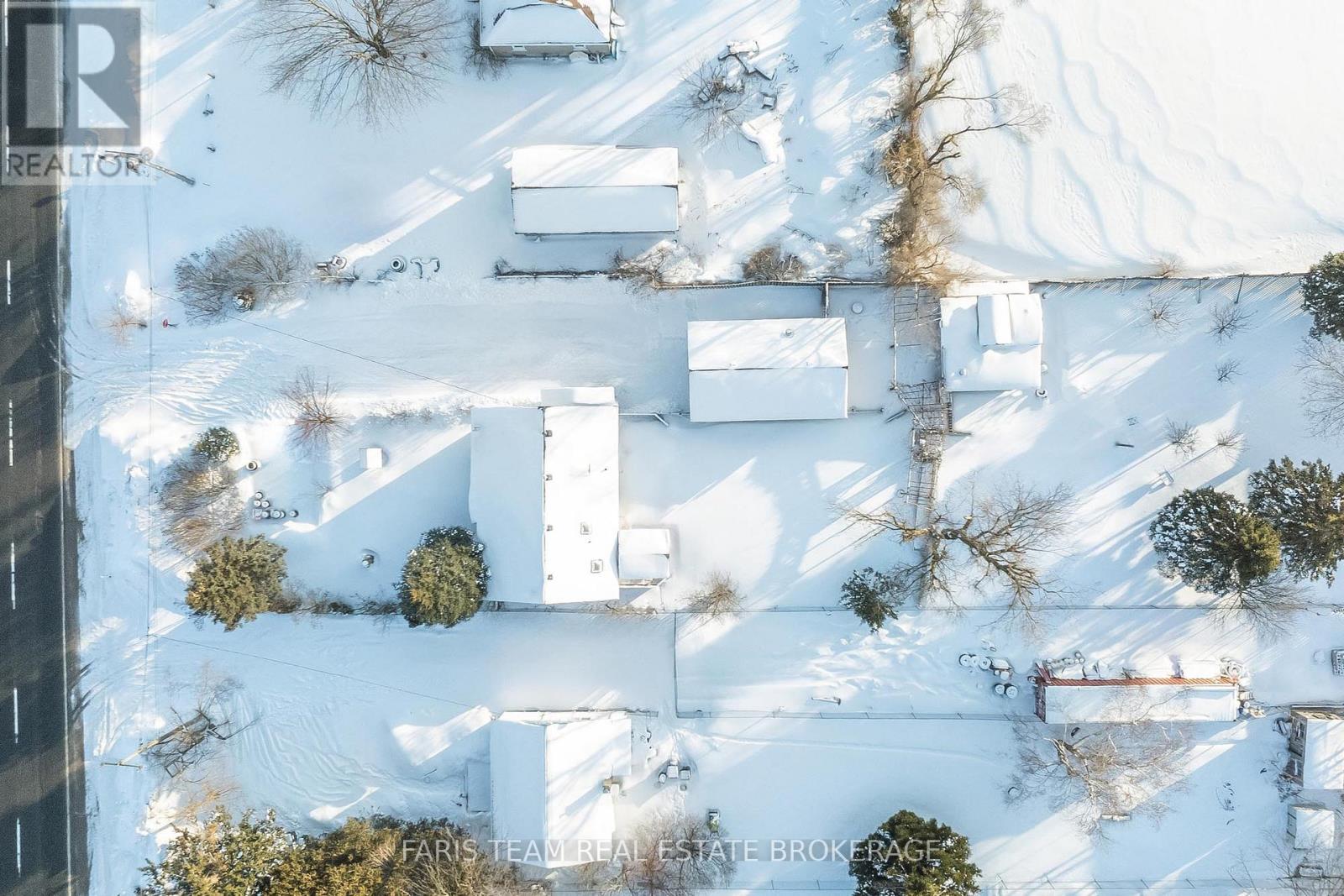 6950 Yonge Street, Innisfil, Ontario  L9S 4P2 - Photo 45 - N13001842