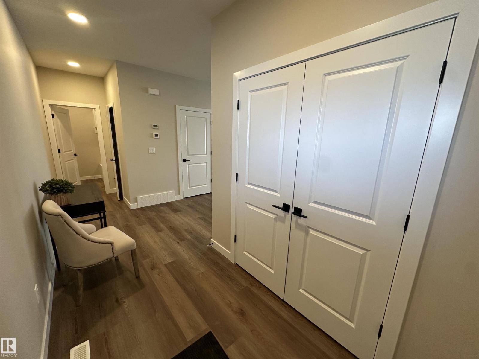 3 Emerson Ld, Spruce Grove, Alberta  T7X 4S2 - Photo 3 - E4469070