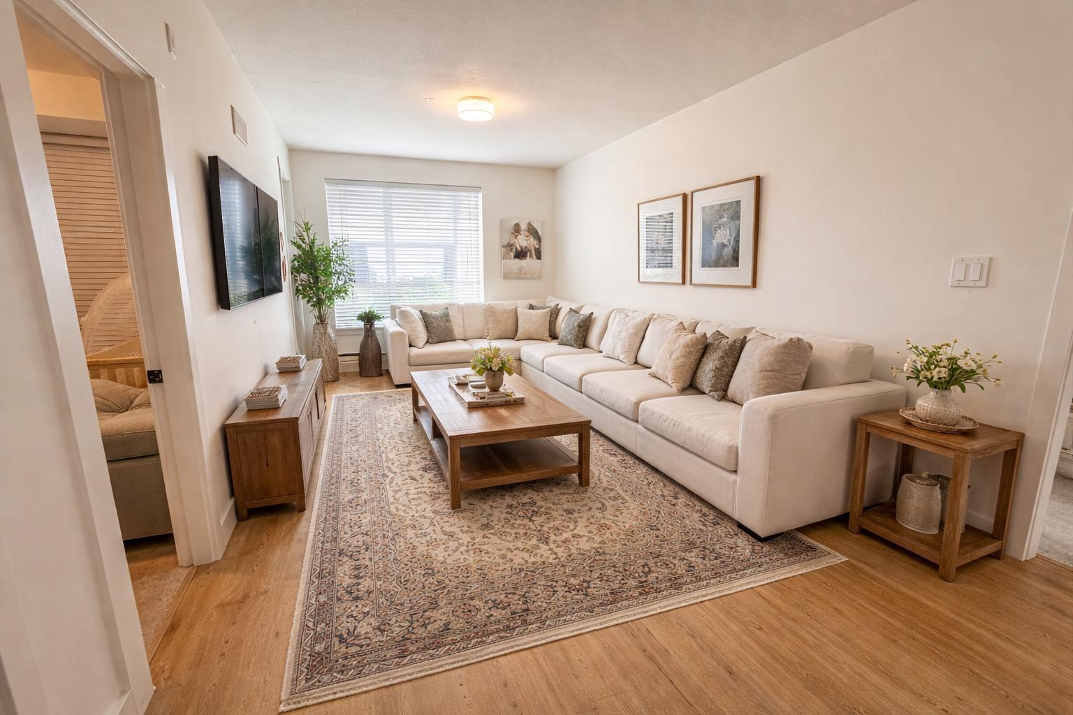 302 19935 75a Avenue, Langley, British Columbia V2Y 4L6 - Photo 1 - R3111302