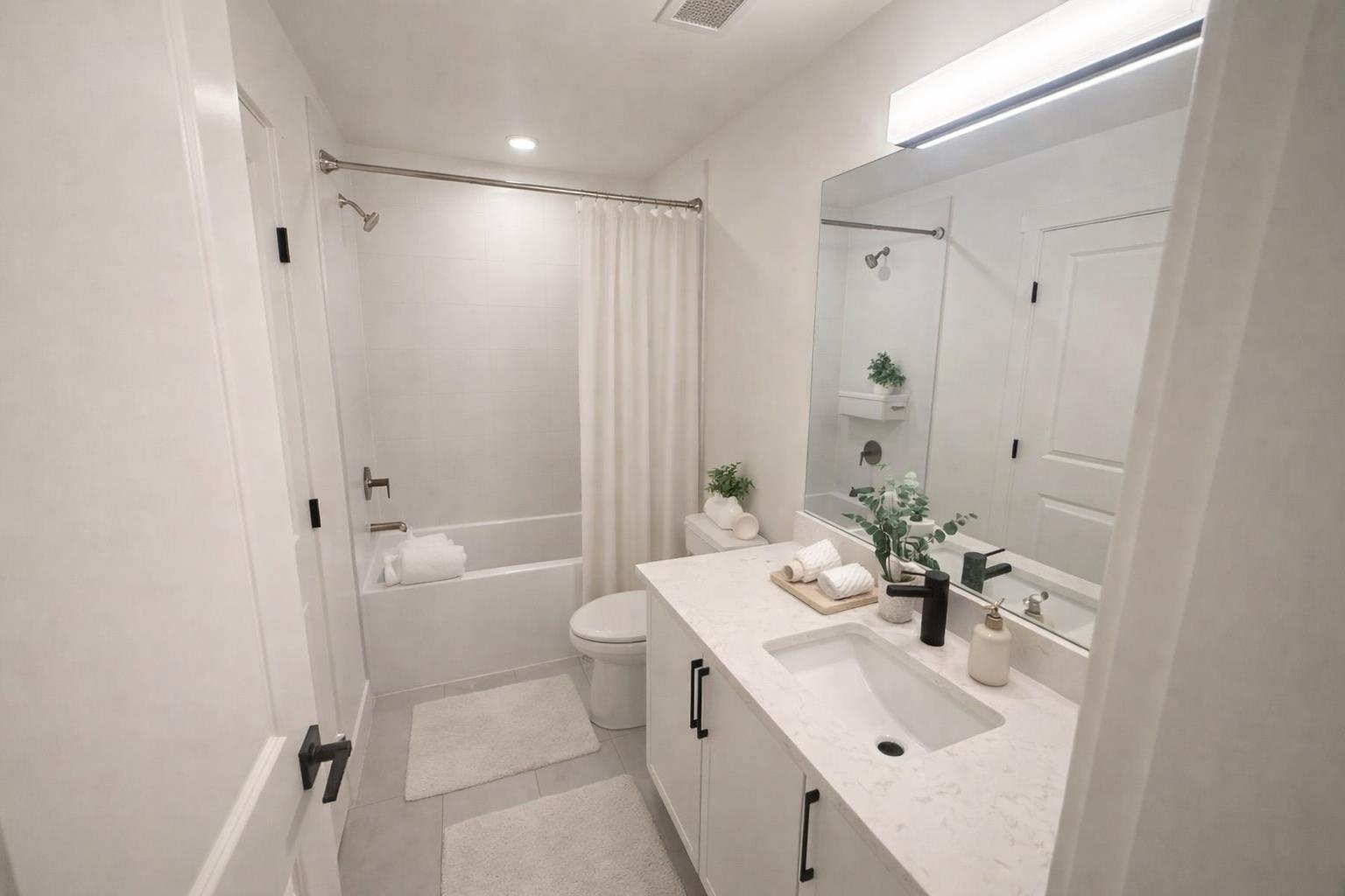 302 19935 75a Avenue, Langley, British Columbia V2Y 4L6 - Photo 7 - R3111302