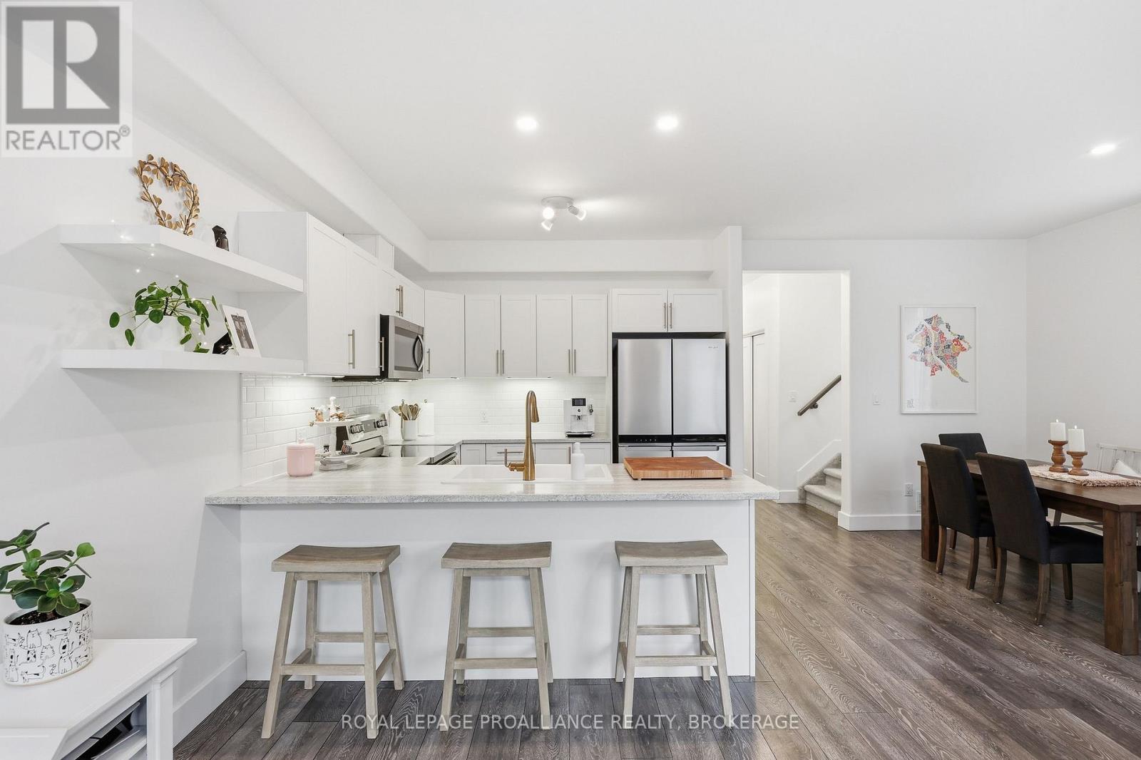 105 Hazlett Street, Loyalist, Ontario K7N 0C1 - Photo 6 - X13001510