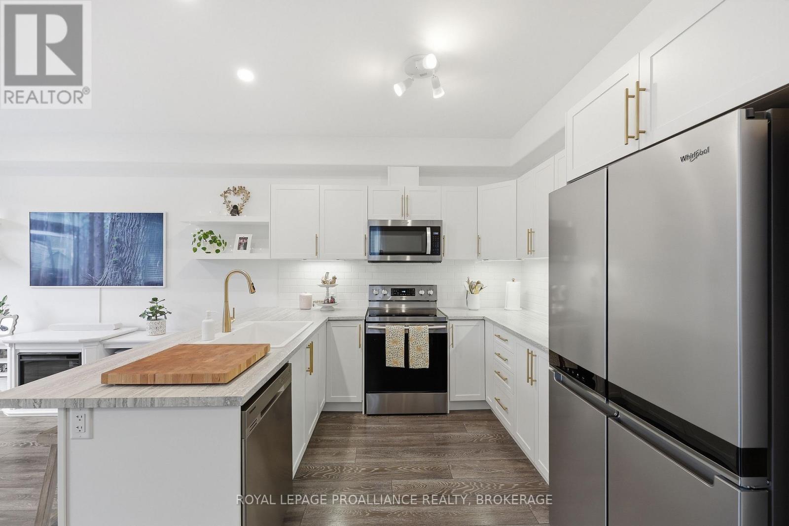 105 Hazlett Street, Loyalist, Ontario K7N 0C1 - Photo 8 - X13001510