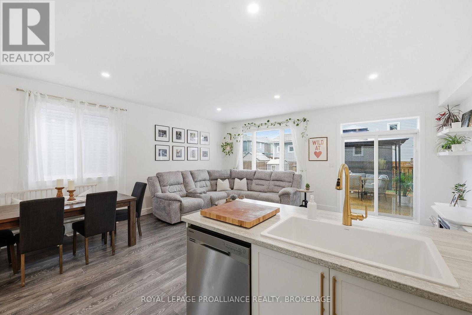 105 Hazlett Street, Loyalist, Ontario K7N 0C1 - Photo 9 - X13001510