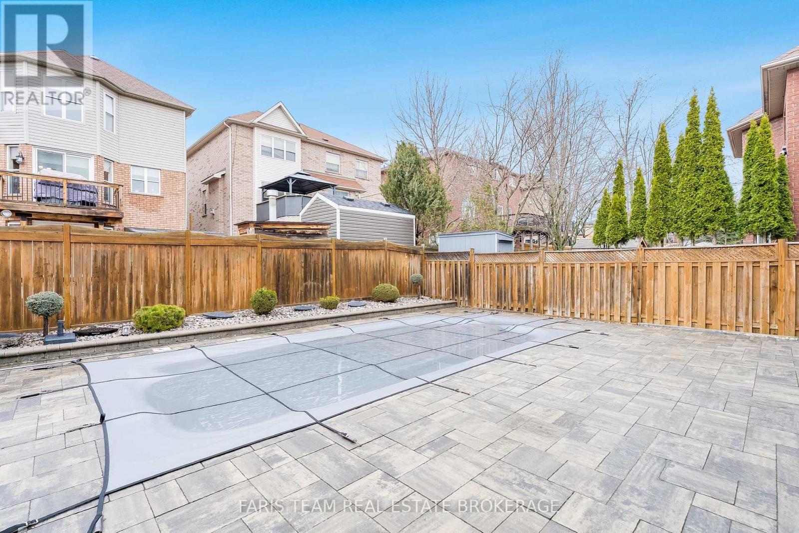 12 Kensington Trail, Barrie, Ontario  L4N 0K5 - Photo 32 - S13001670