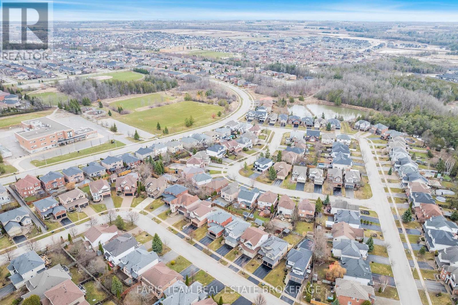 12 Kensington Trail, Barrie, Ontario  L4N 0K5 - Photo 35 - S13001670