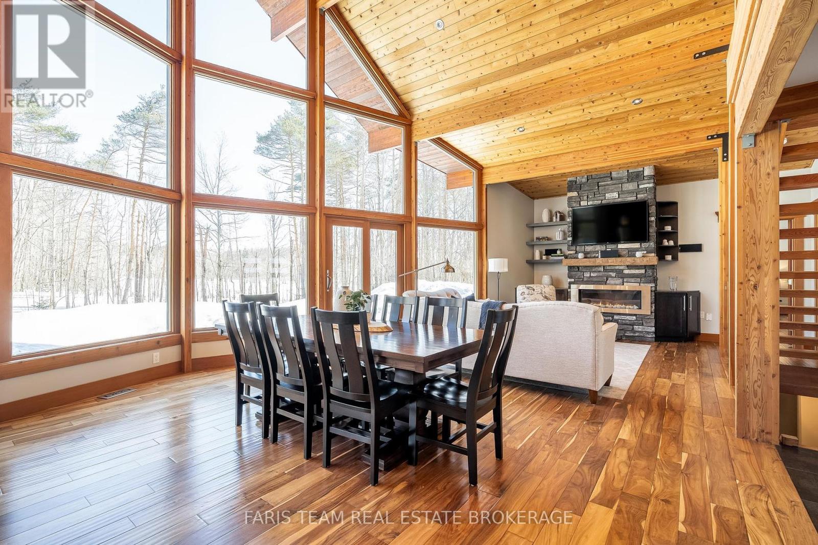 22 Houben Crescent, Oro-Medonte, Ontario  L0L 1T0 - Photo 10 - S13001712